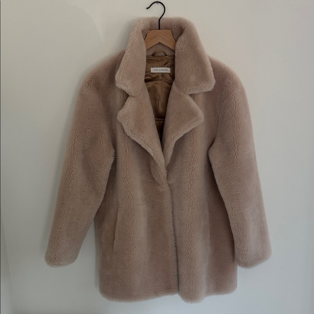 THE CLASSIC TEDDY JACKET - NEW SAND